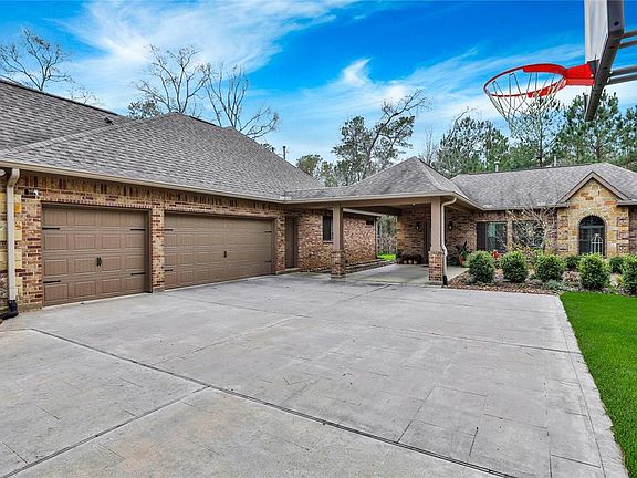 4th image of 217 Fish Creek Ln