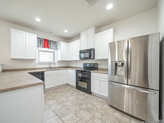 2nd image of 4335 Rothberger