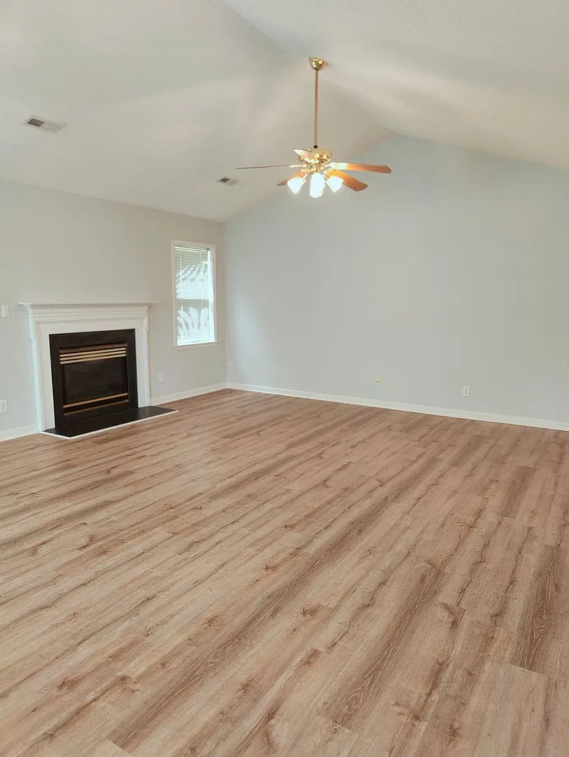 2025 Ardmore Village Lane — Photo 3