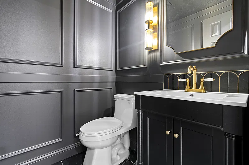 4 bed, 3.0 bath, 3710 sqft, $4,200 — Photo 4
