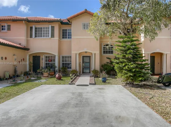 3794 SW 152nd Pl, Miami, FL 33185