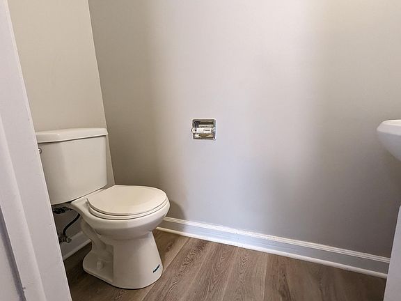 5th image of 2170 N Heather Ln