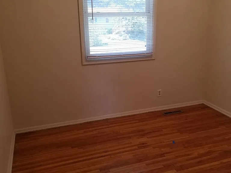 12429 Westwood Ln — Photo 4