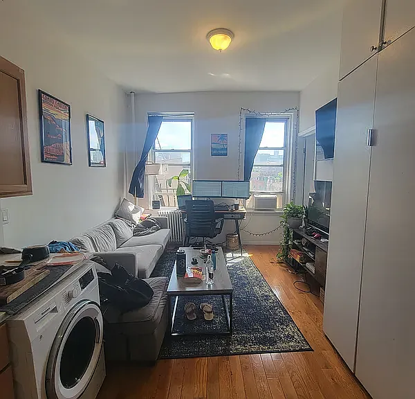 91 E 3rd St #28 — Photo 1