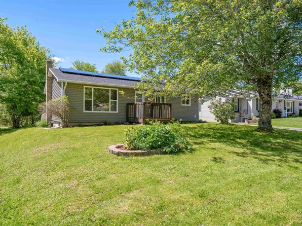 125 Oxford St, Stellarton, NS B0K 1S0