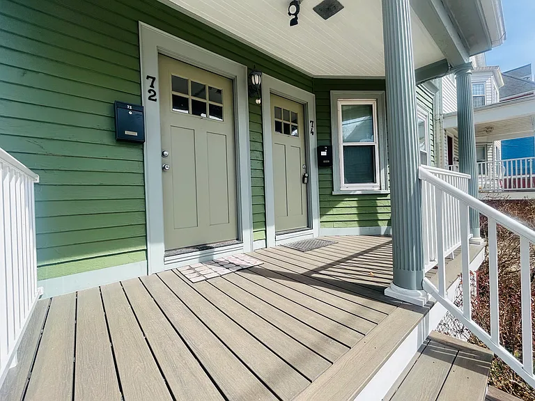 74 Carrington Ave #1 — Photo 2