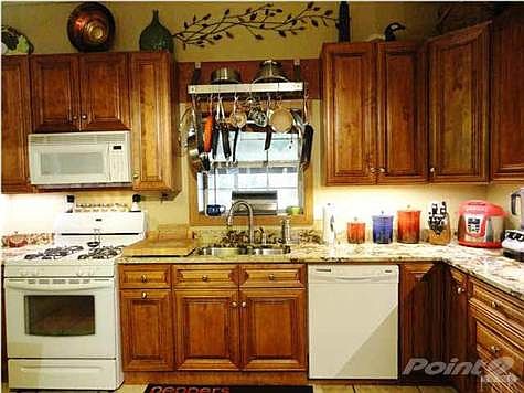 Spacious Kitchen