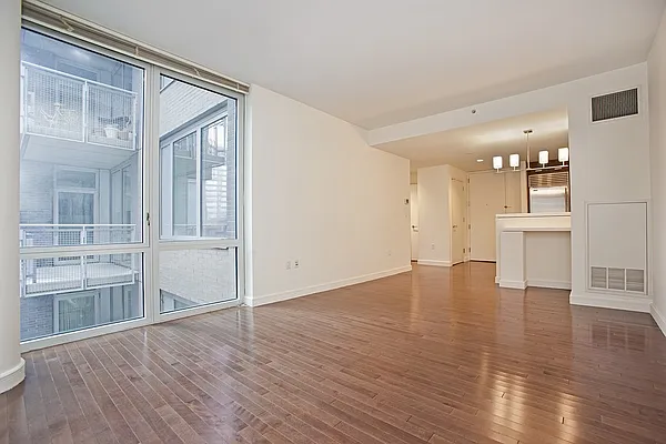 Rented by LG Fairmont Group | media 21