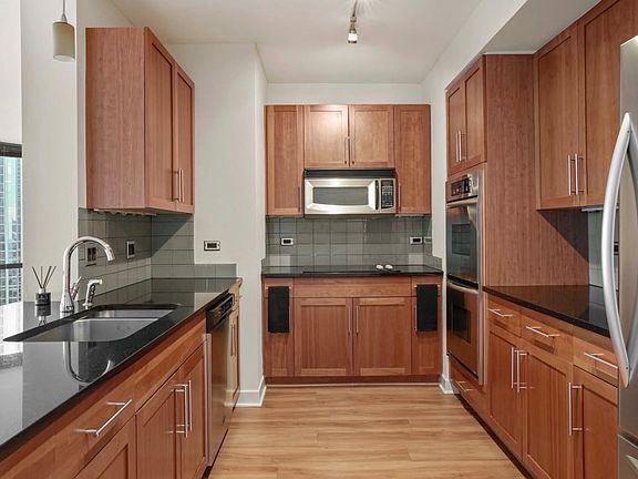 4th image of 12652 S Union Ave #B