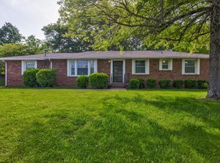 4230 Sweden Dr, Hermitage, TN 37076