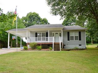 2660 N Berry St, Germanton, NC 27019