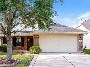 2931 Landing Edge Ln, Dickinson, TX 77539