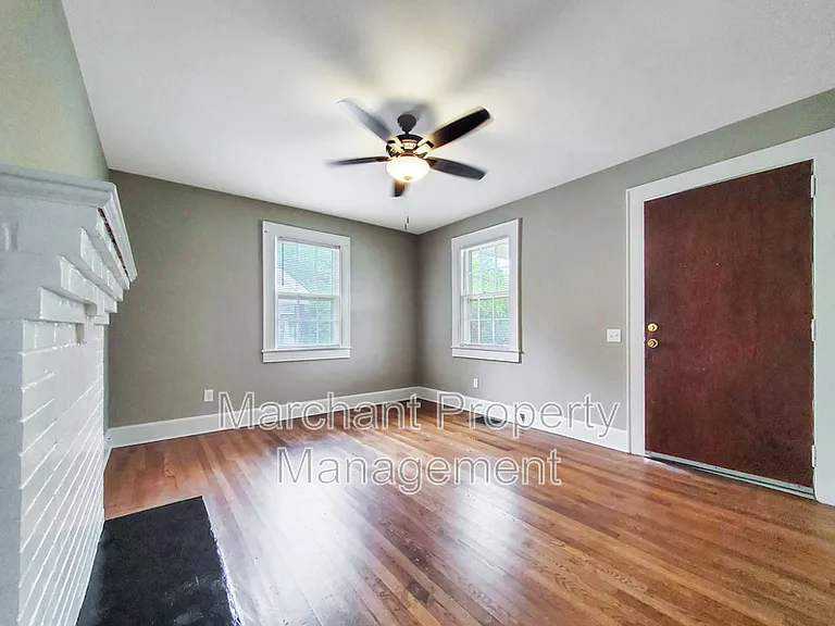 11B Harrington Ave — Photo 6