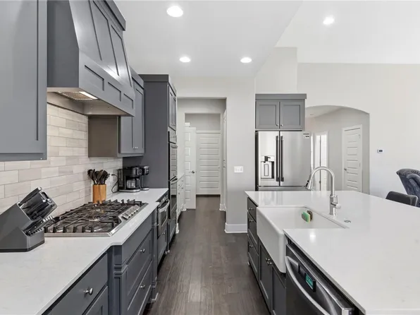 603 McClain Rd, Bentonville, AR 72712