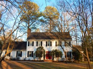 1817 W Clear Lake Dr, Salisbury, MD 21804