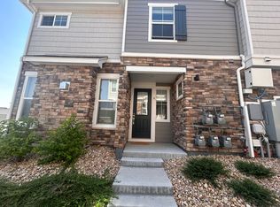 23565 E Platte Dr #B, Aurora, CO 80016