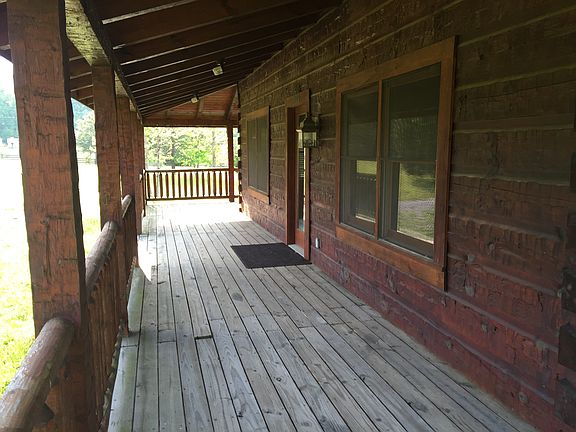Side porch