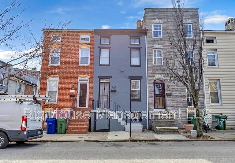 1105 W Lombard St — Photo 24