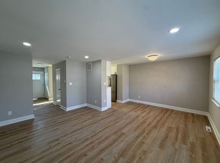 5 Warwick Mill Ct, Cockeysville, MD 21030