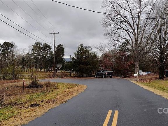 2nd image of LOT Henry Rose Dr