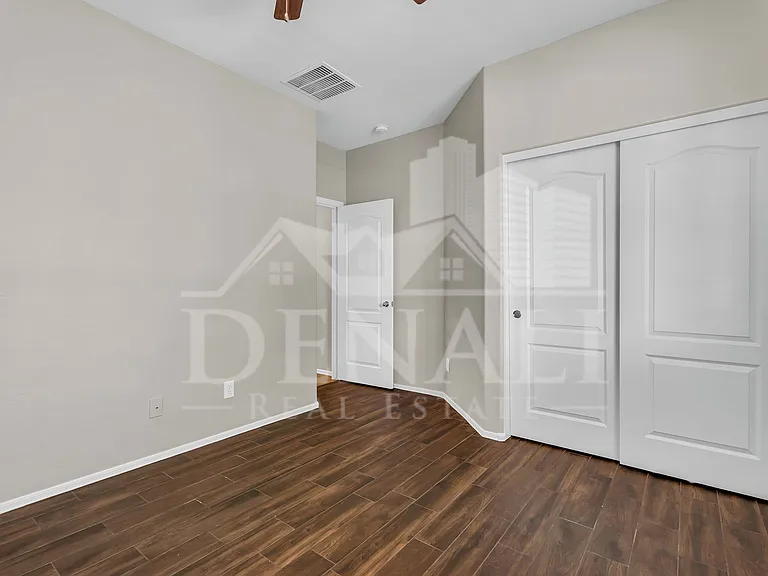 21145 E Via De Olivos — Photo 20