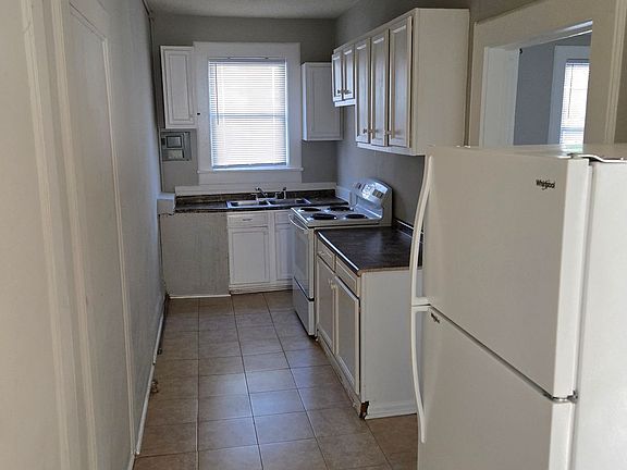 4th image of 4017 Ensor Ave #109