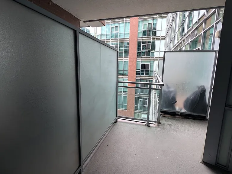 112 George St S #502 — Photo 13