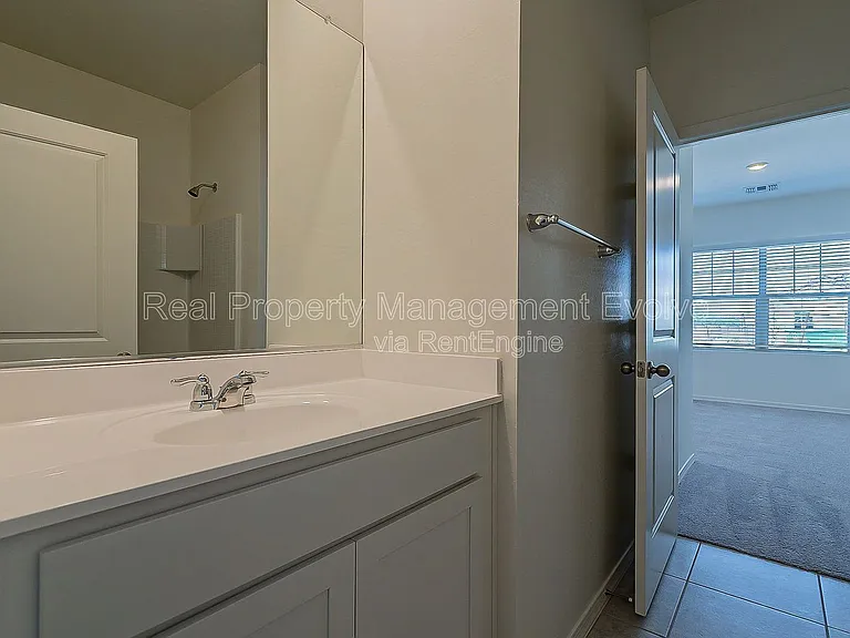 6450 W Magdalena Ln — Photo 21