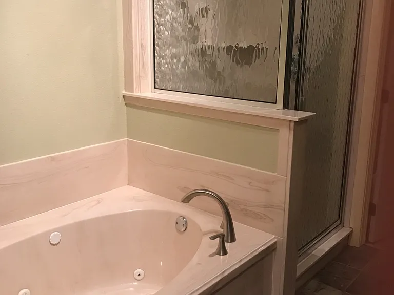 Jack and Jill bathroom jacuzzi tub
