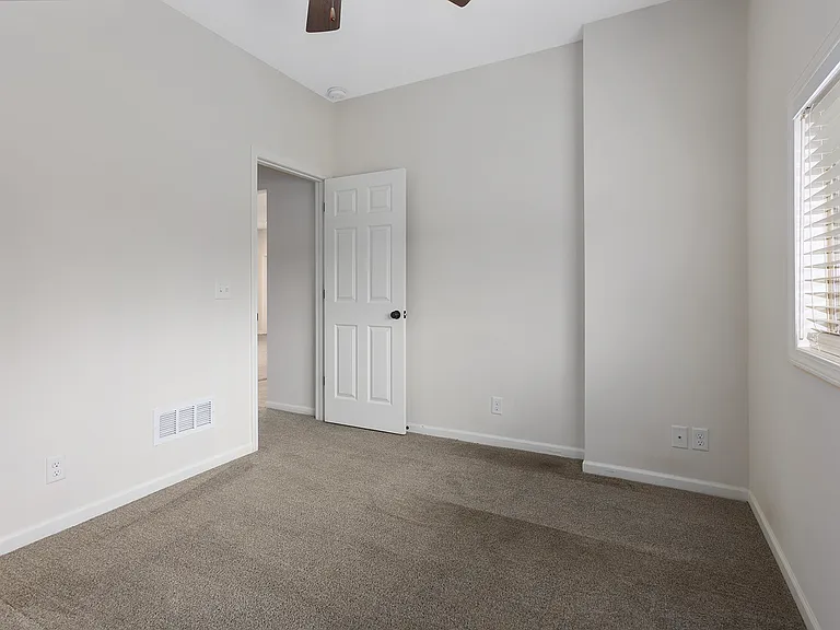 16026 Shady Bend St — Photo 17