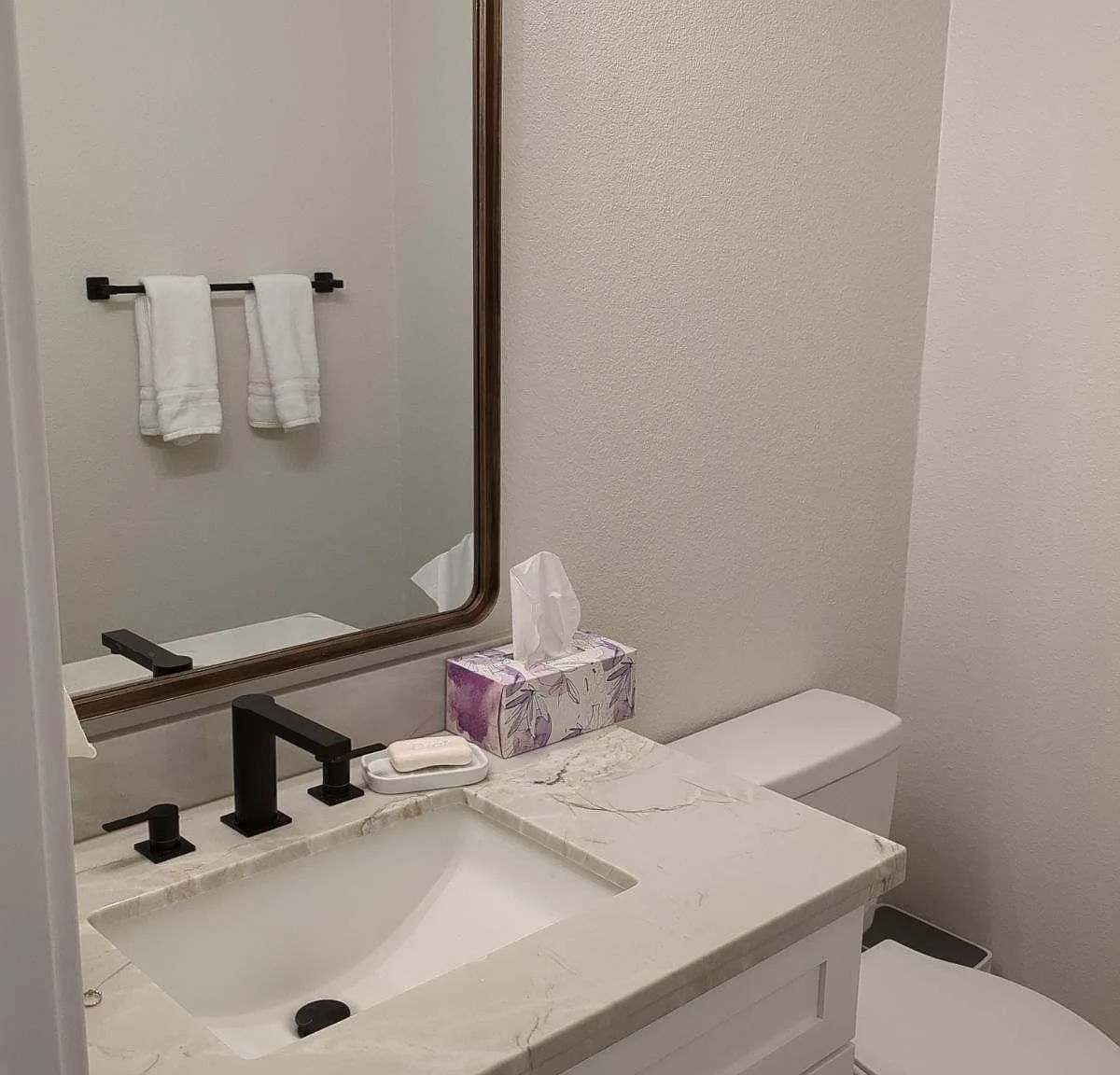 3 bed, 1765 sqft, $2,500 — Photo 3