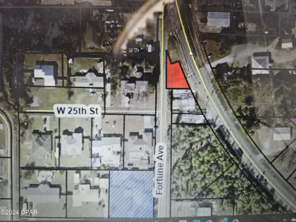 1631 Airport Rd, Panama City, FL 32405