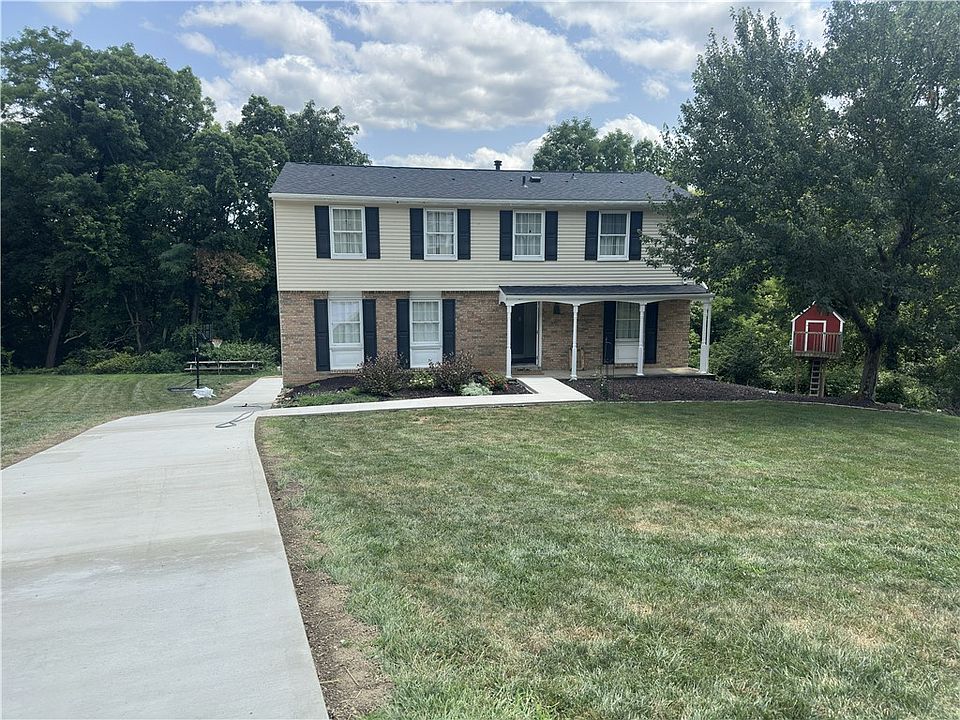 1st image of 1376 Pheasant Cir