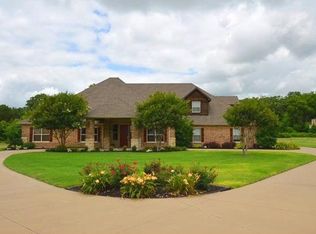 16398 Cattle Baron Dr, Lindale, TX 75771