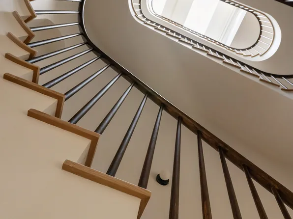 205 Clinton Street image 34 of 38