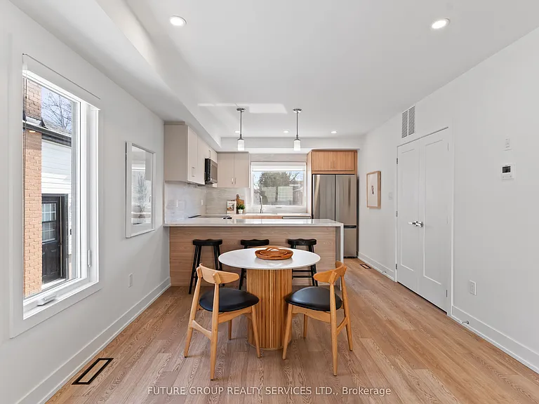 15 Acorn Ave #1 — Photo 8