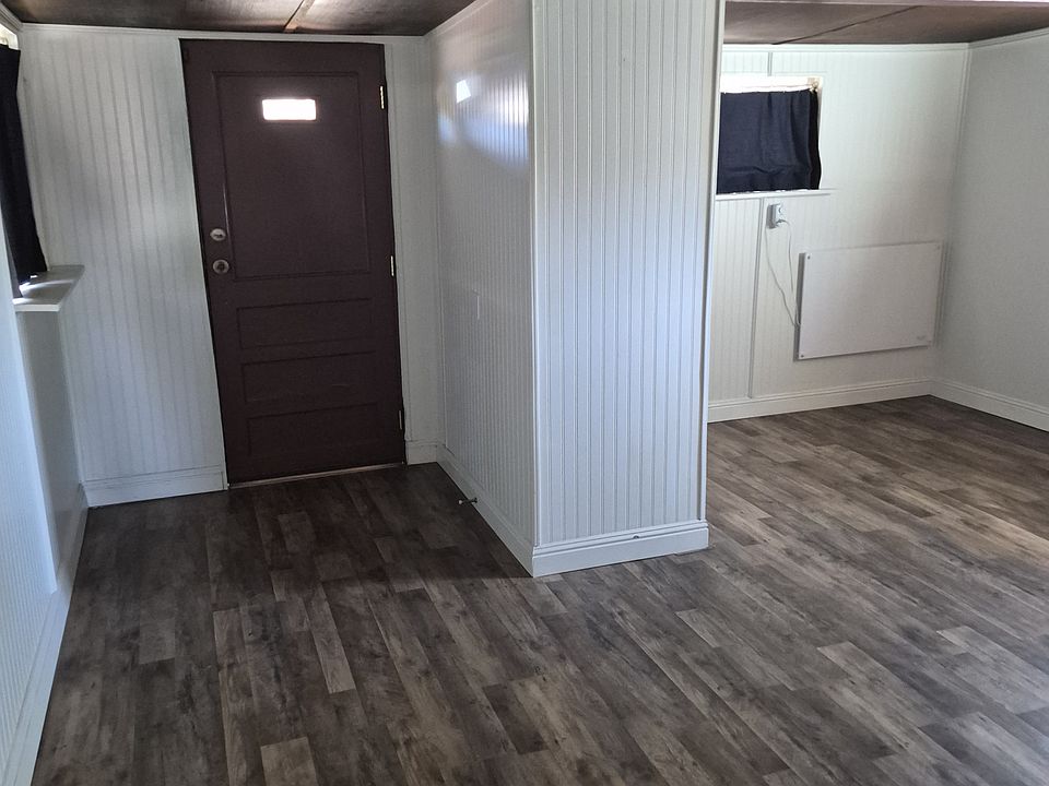 2nd image of 920 Calle Del Llano