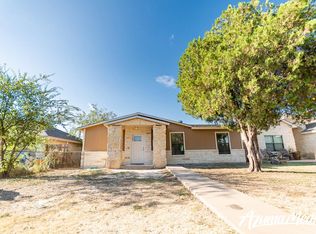 605 E 21st St, San Angelo, TX 76903