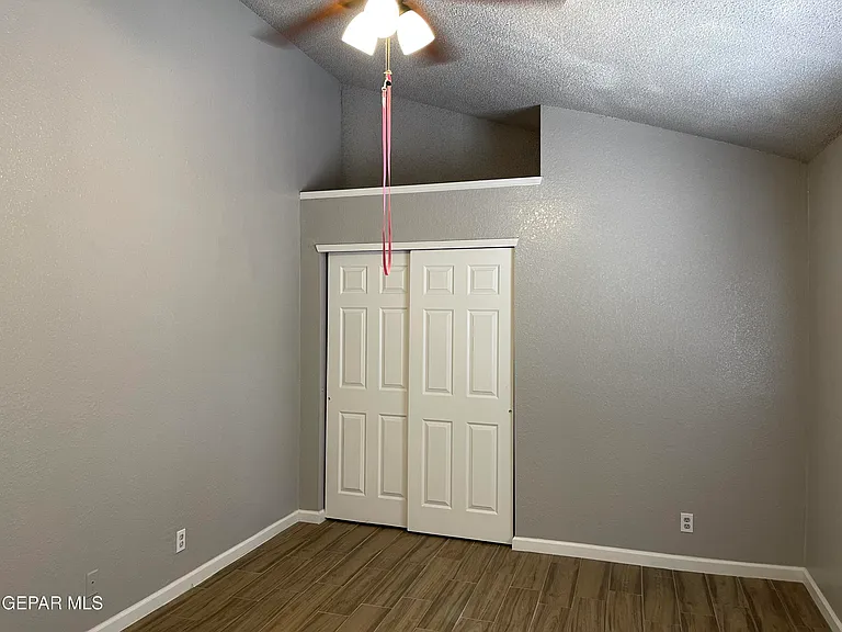 12144 Blue Quail Ave — Photo 14