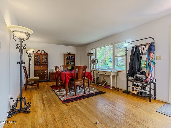 4th image of 6416 Oleary Rd