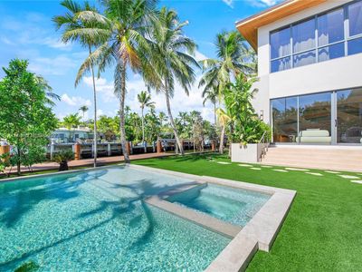 1200 NE 87th St, Miami, FL, 33138