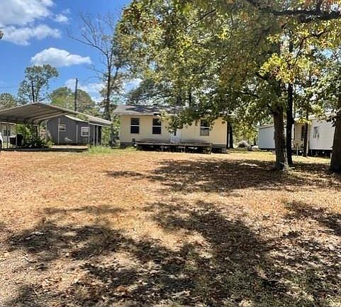 4th image of 80 Charzanne Dr