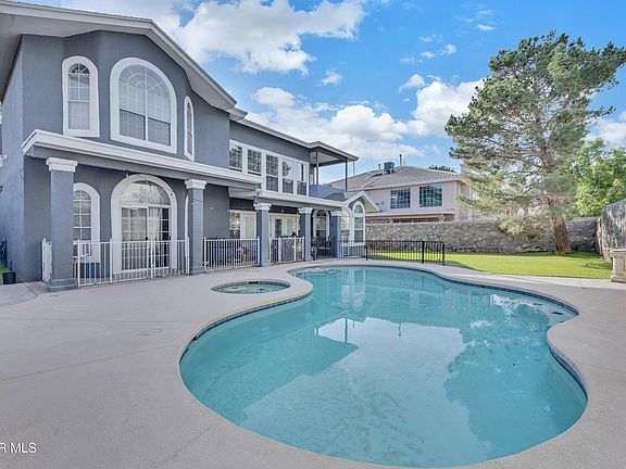 4th image of 900 Via Redonda Ct