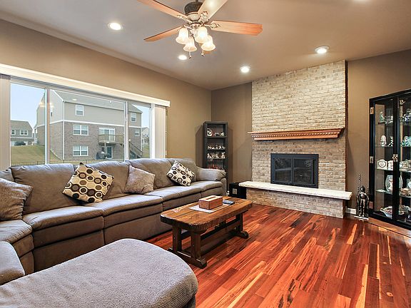 5th image of 2189 Scotsglen Dr