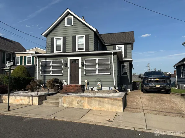 14 Quaid St, Sayreville, NJ 08872