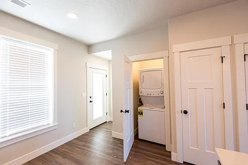 114 Stonegate Ln Photo 1