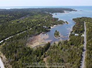 25 Simpson Ave, Northern Bruce Peninsula, ON N0H2R0
