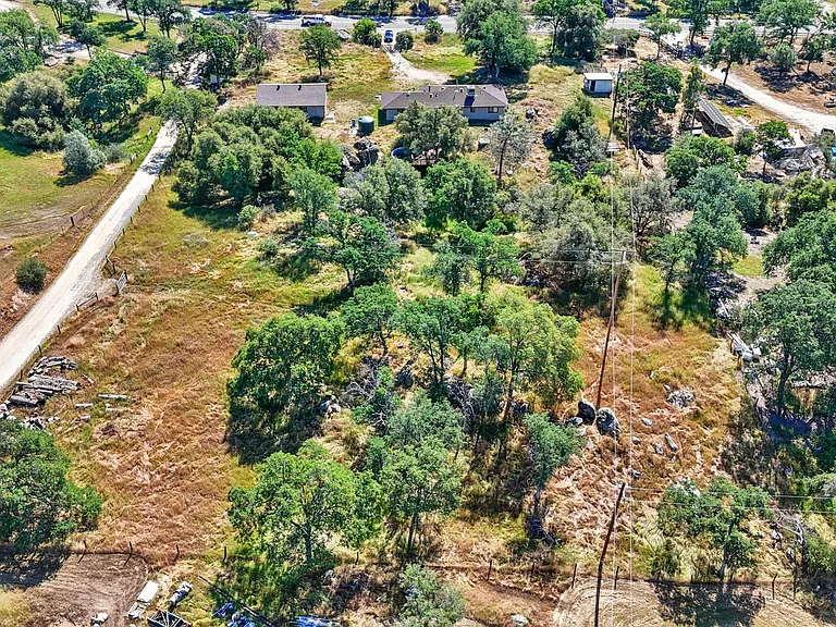 31331 Auberry Rd — Photo 34