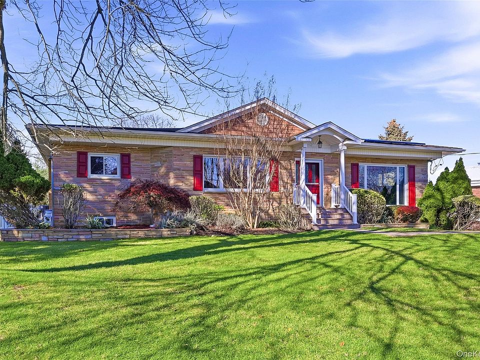 1st image of 10 Hewitt Drive