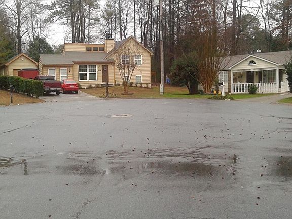 5th image of 1224 Willow Brook Ct